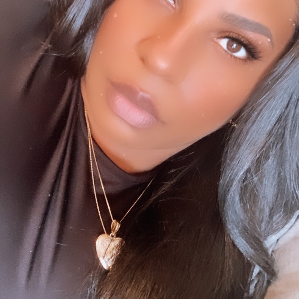 Meet your Posher, Passion